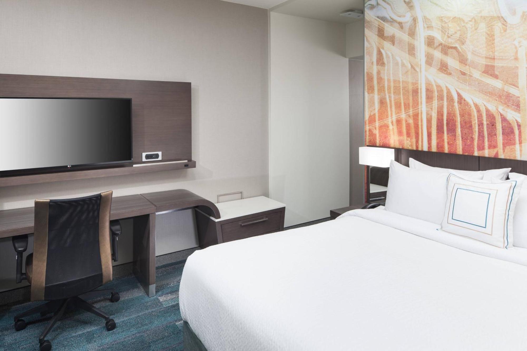 Courtyard By Marriott Fort Worth Historic Stockyards Exterior photo